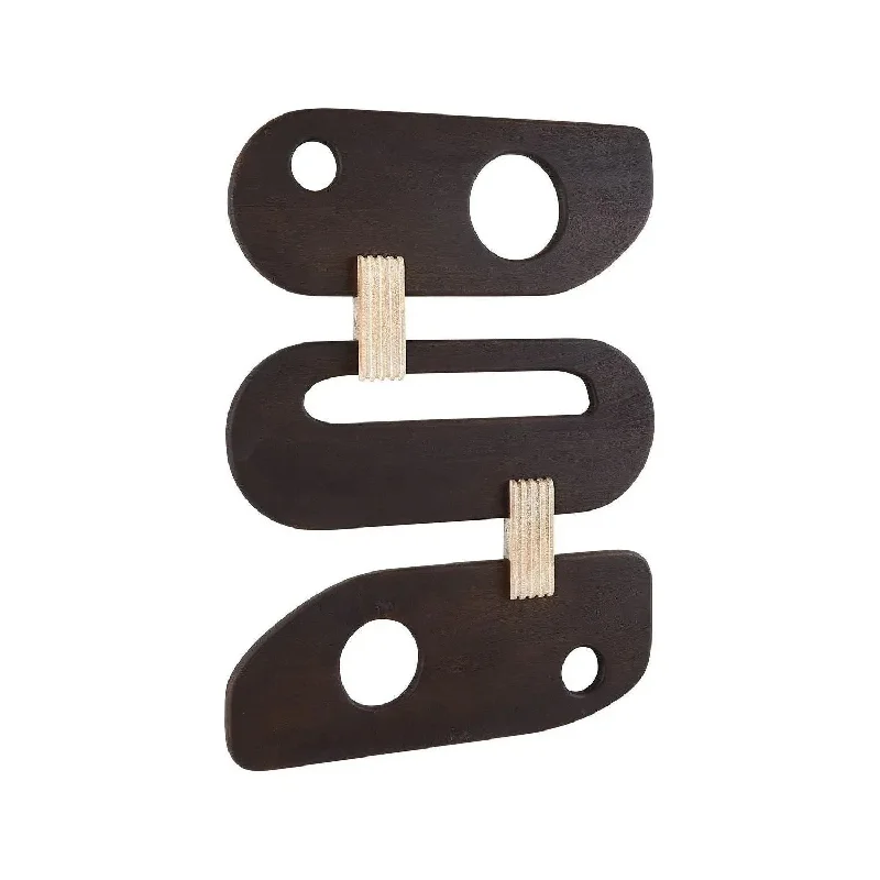 Track lighting with a chunky, bold designEbber Plaque