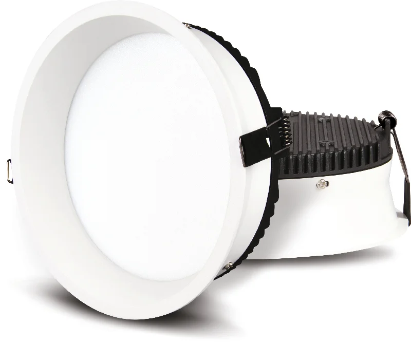 Track lighting for modernizing traditional interiorsPhilips PowerGlow LED Downlight