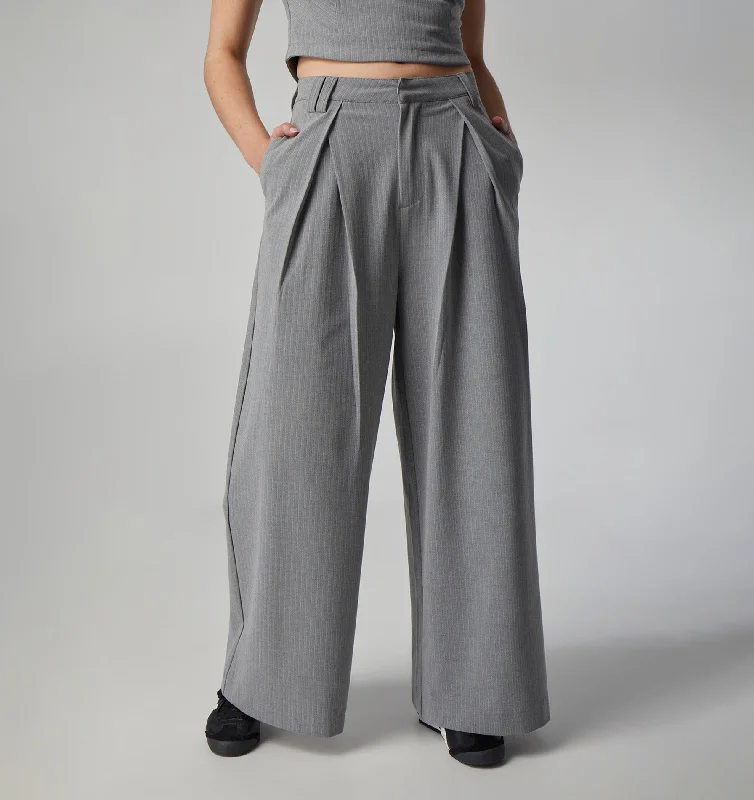 Pleat Pant - Grey Pinstripe